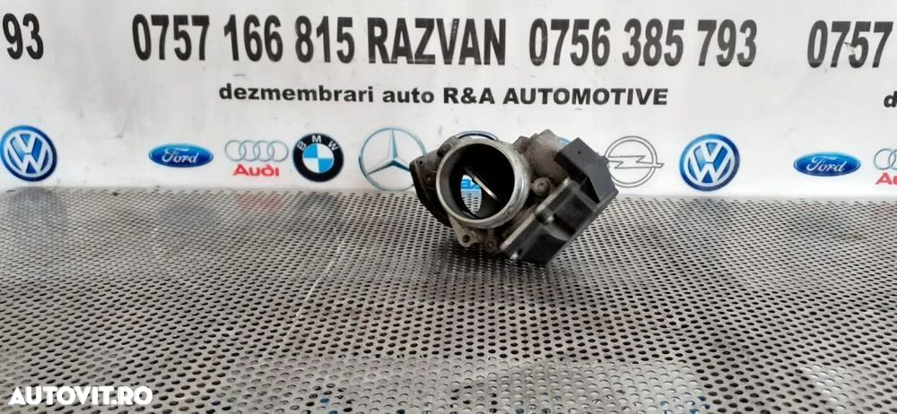 Clapeta Acceleratie Admisie Audi A4 B7 2.7 Tdi 3.0 Tdi Clapeta Acceleratie Admisie Audi A4 B7 2.7 T - 3