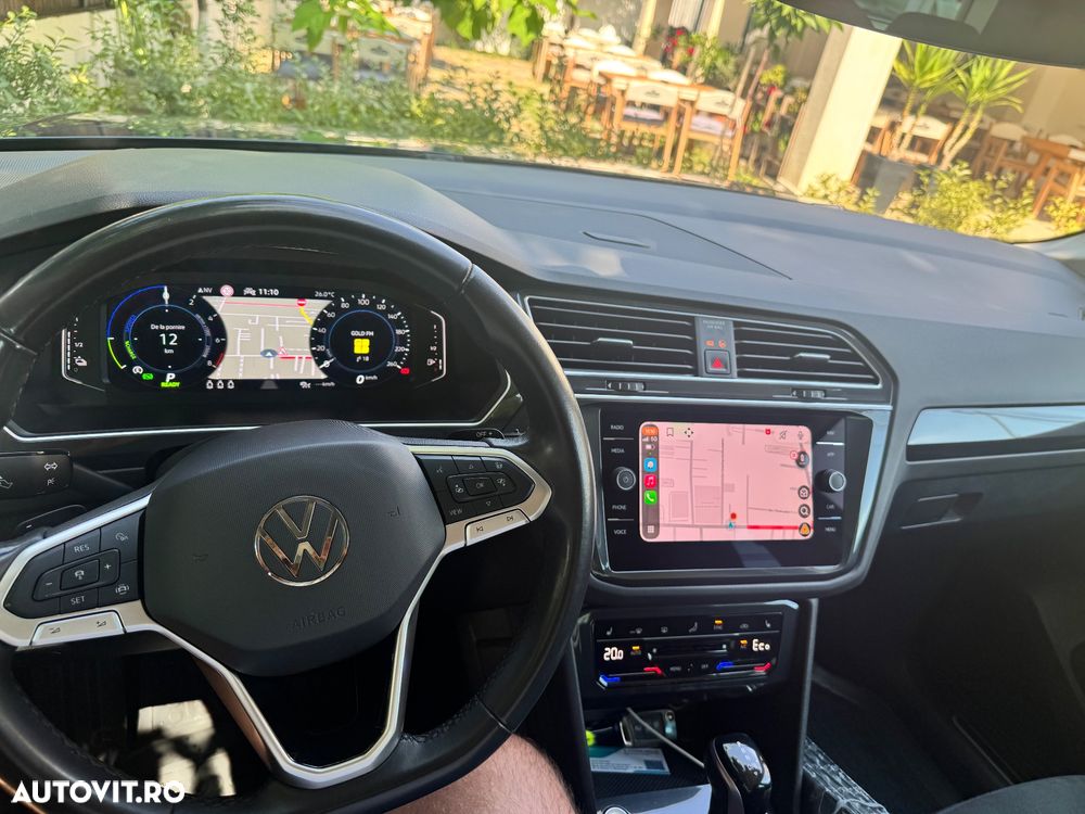 Volkswagen Tiguan - 9
