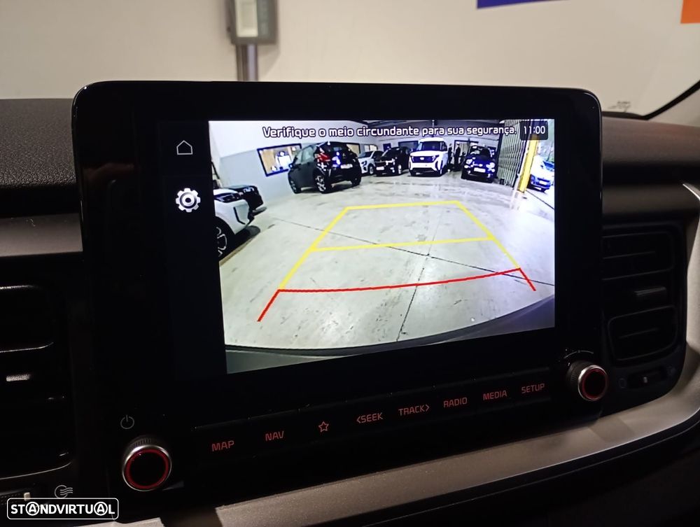 Kia Stonic 1.2 MPi Dynamic - 23