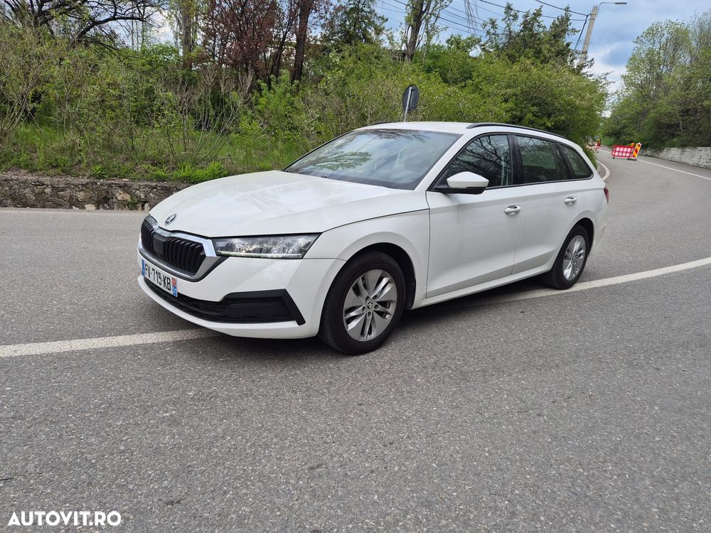 Skoda Octavia 2.0 TDI DSG Exclusive Plus - 3