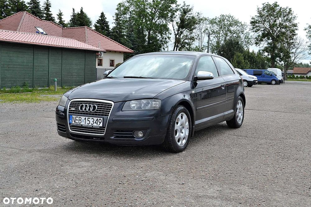 Audi A3 Sportback - 1