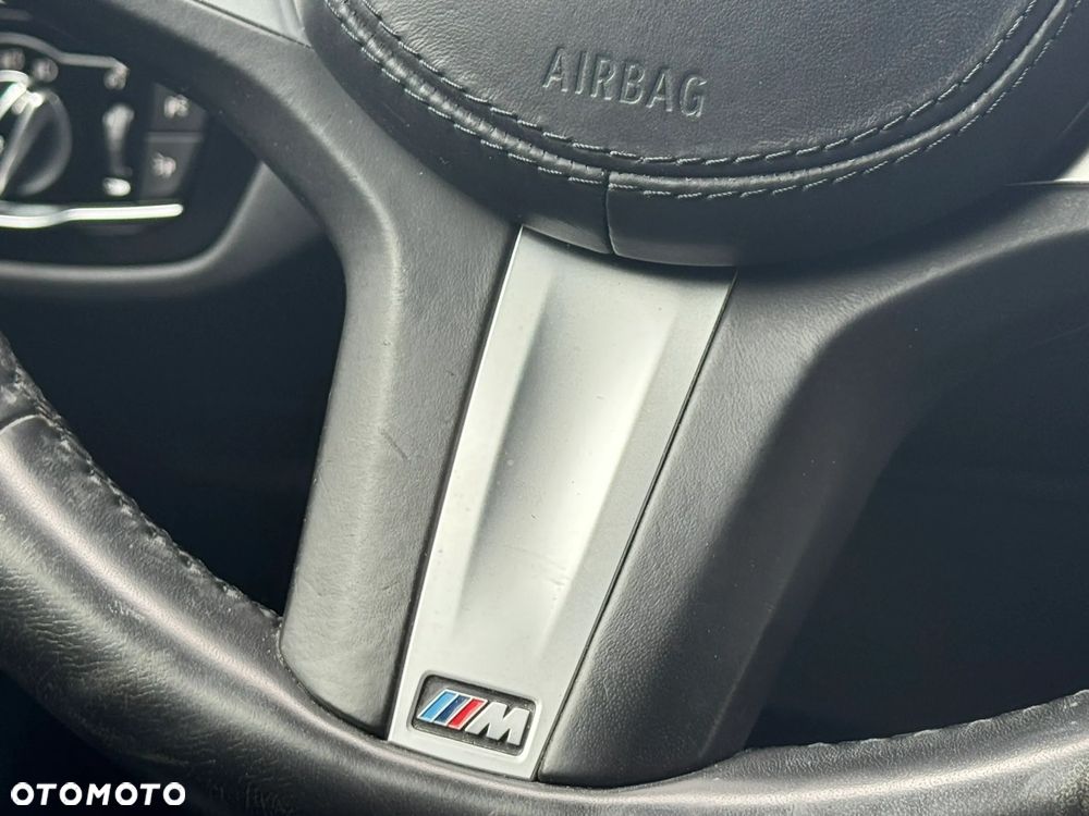 BMW Seria 5 520d M Sport Edition - 35