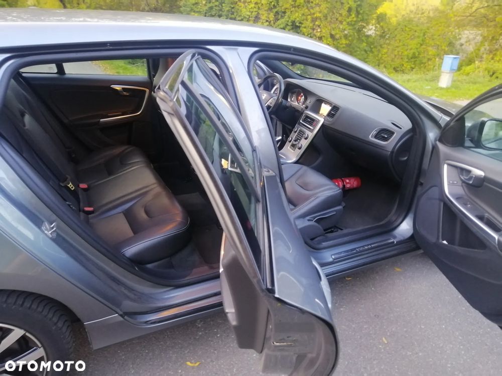 Volvo V60 - 12