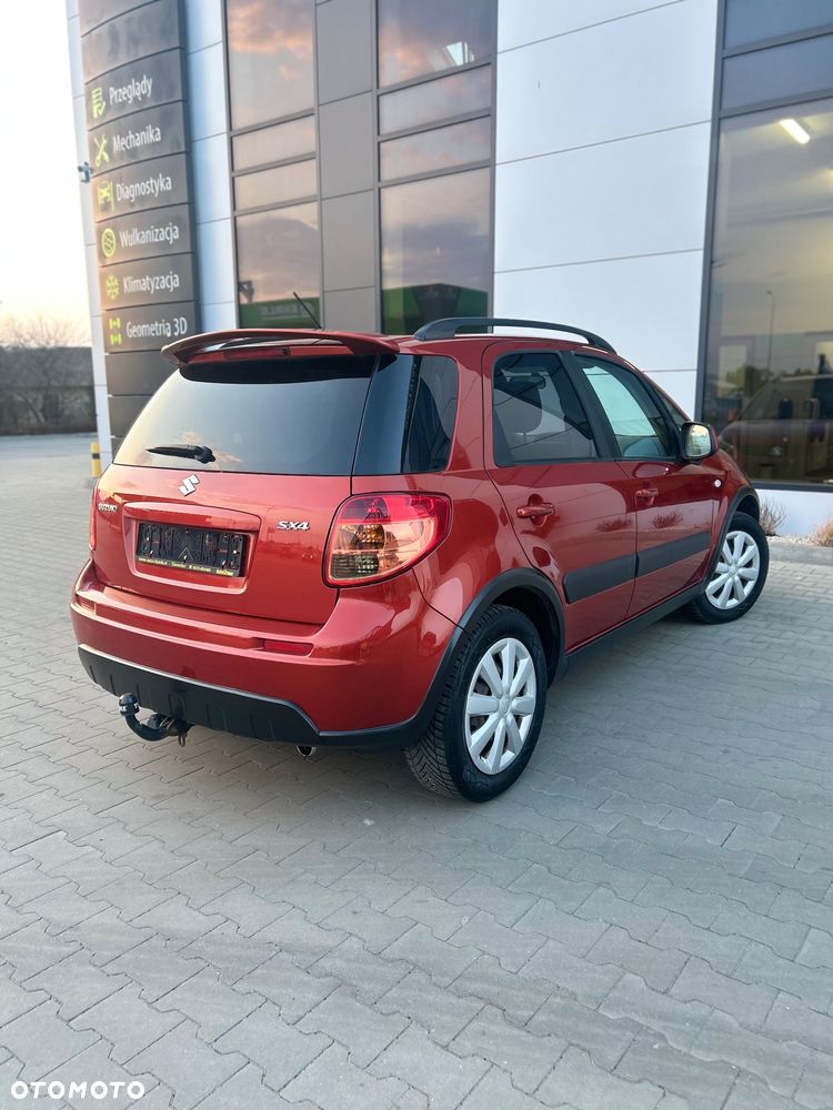 Suzuki SX4 - 4