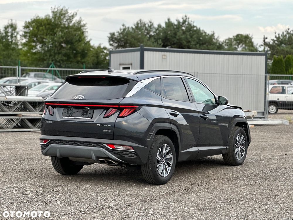 Hyundai Tucson - 13