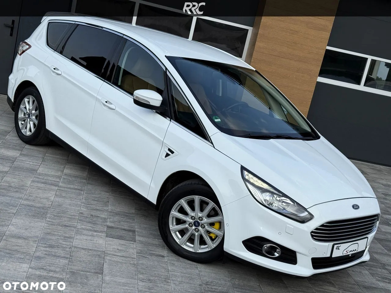 Ford S-Max 2.0 TDCi Titanium PowerShift - 2