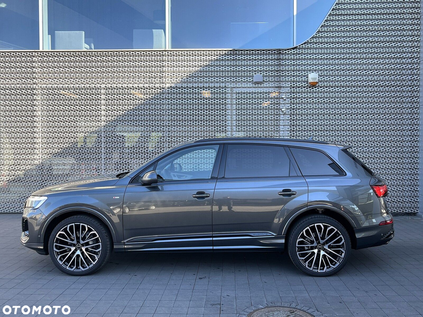 Audi Q7 - 9