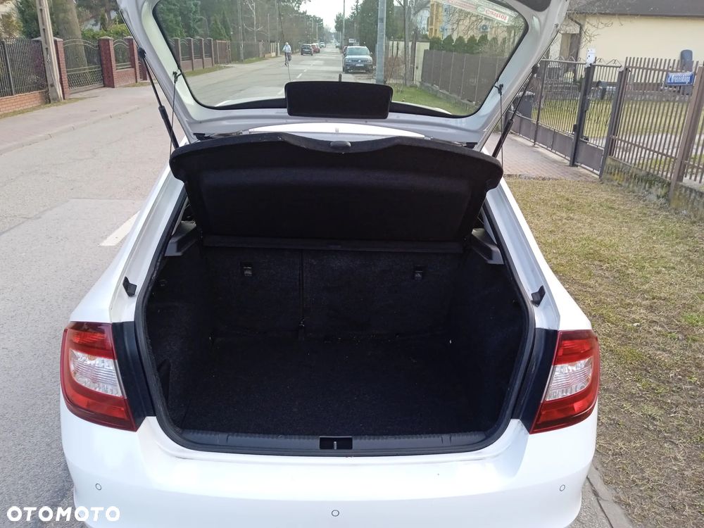 Skoda RAPID - 31