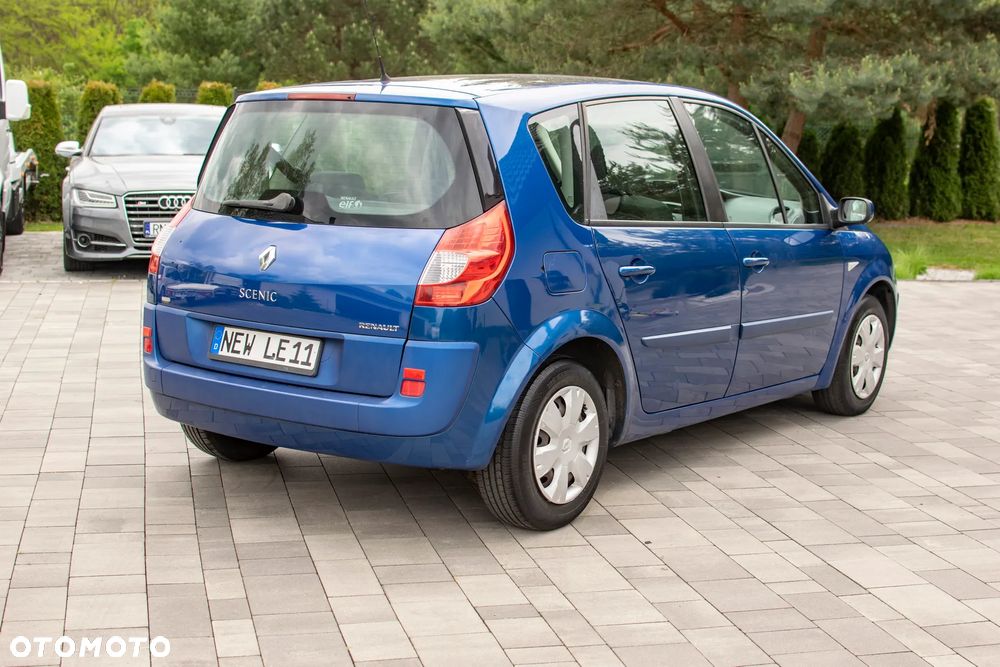 Renault Scenic - 18