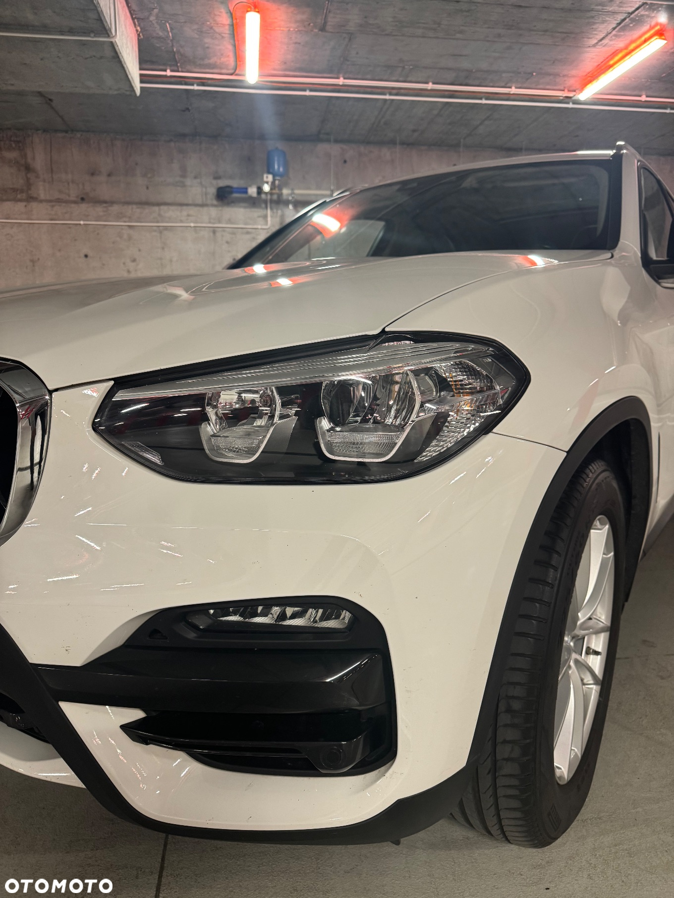 BMW X3 xDrive20d Advantage - 8