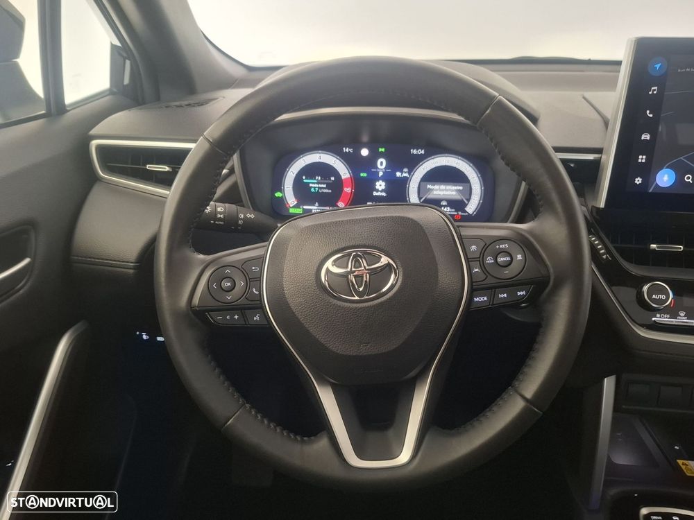 Toyota Corolla Cross 2.0 Hybrid Exclusive - 14