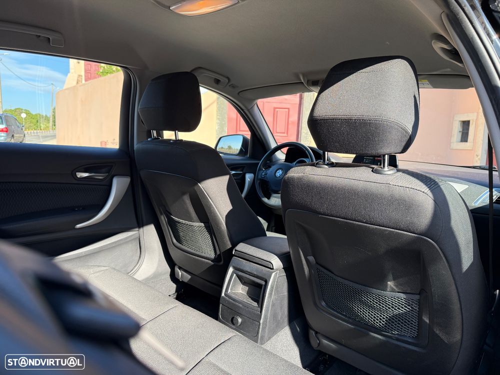 BMW 116 d Advantage - 30