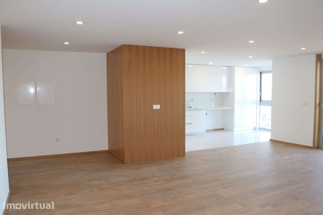 T3 Novo com Terraço - Guimarães - Grande imagem: 2/35