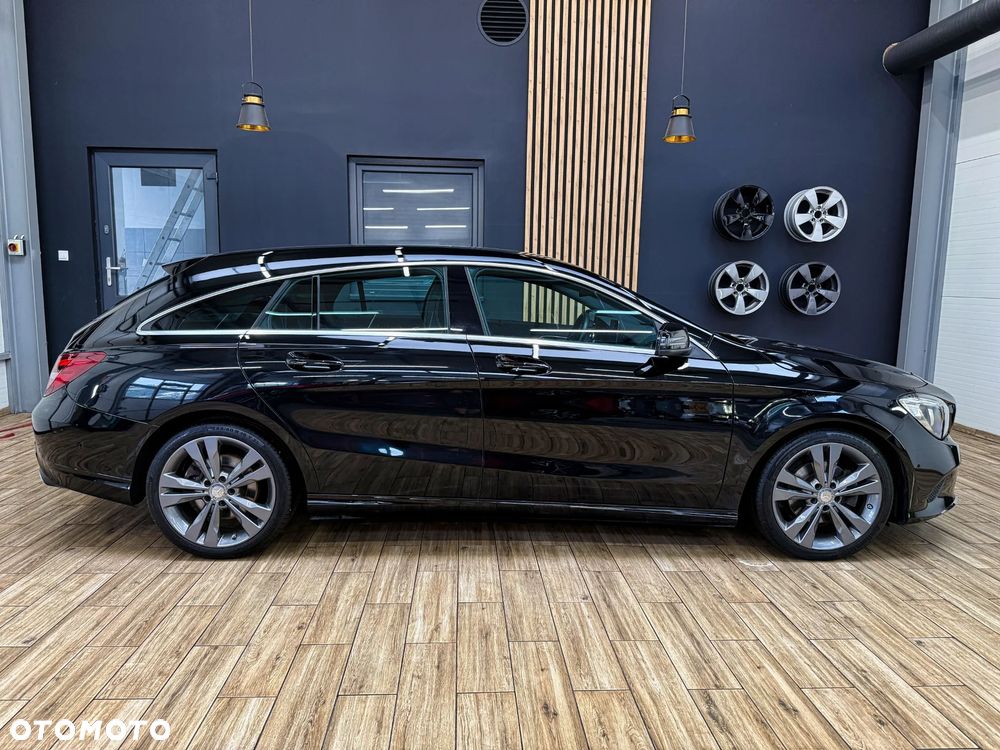 Mercedes-Benz CLA 200 7G-DCT - 6