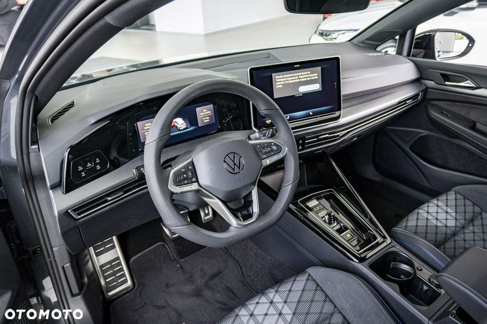 Volkswagen Golf - 13