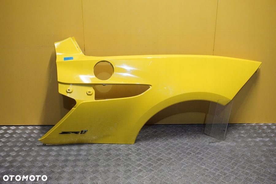CHEVROLET CORVETTE C8 ZR1 Błotnik Tył Lewy Tylny USA