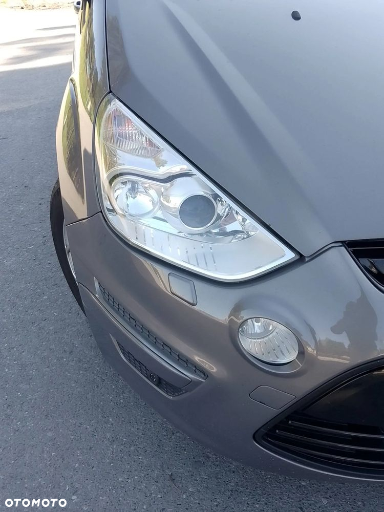 Ford S-Max 2.0 TDCi Titanium - 9