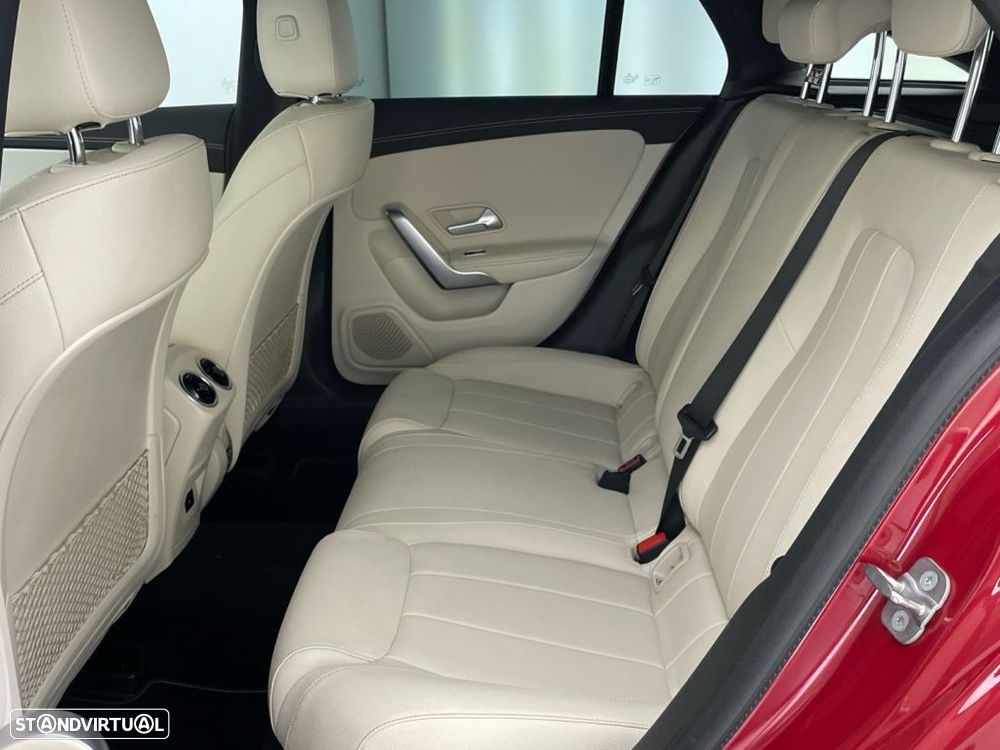 Mercedes-Benz CLA 220 d Shooting Brake AMG Line Aut. - 12