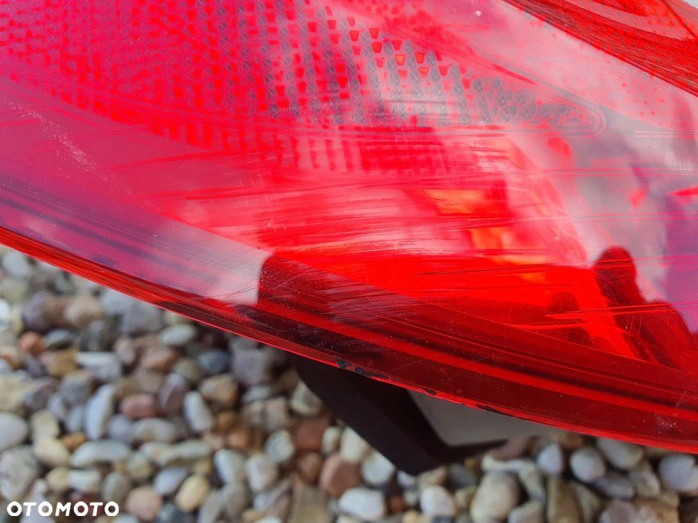 Lampa tył tylna lewa Mercedes B-klasa W246 rok 11-14 - 3