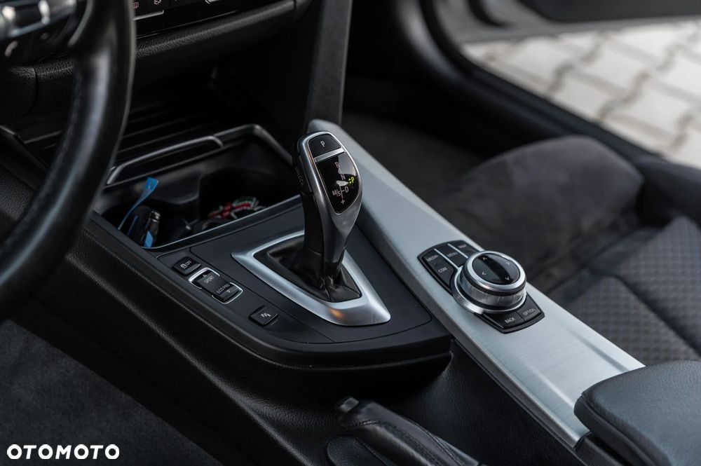 BMW Seria 4 420d Sport-Aut M Sport - 32