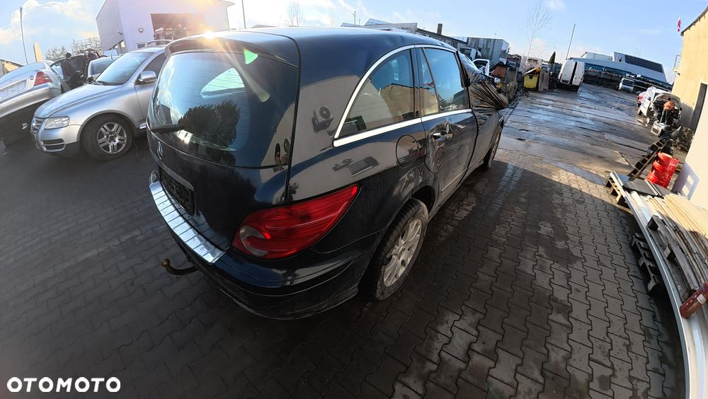 Wszystkie Części do Mercedes-Benz R320 CDI OM642.950 224KM - Części na Stacji Demontażu - 6