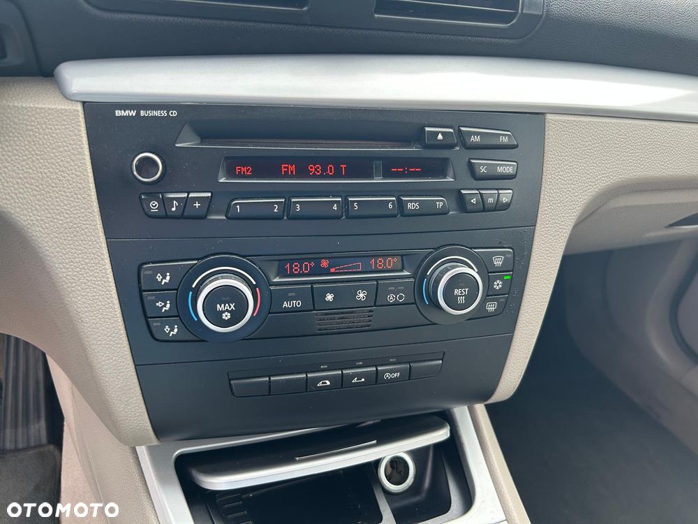 BMW Seria 1 - 10
