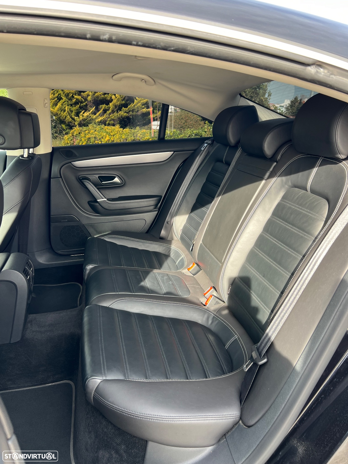 VW Passat CC - 56