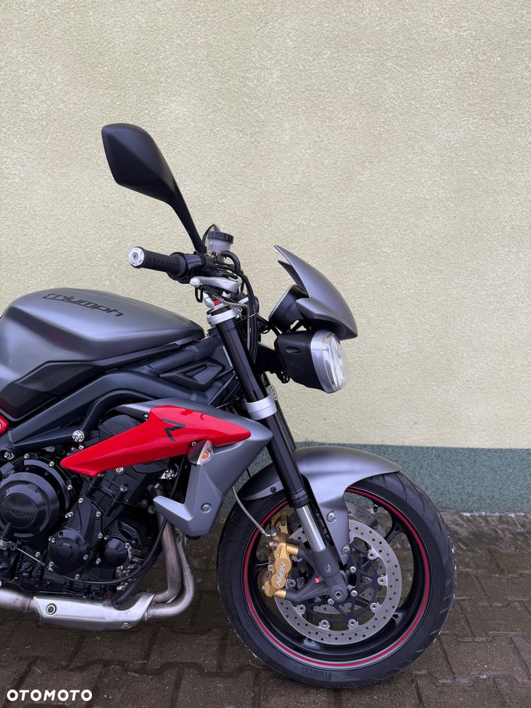Triumph Street Triple - 6