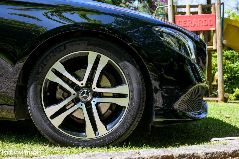 Mercedes-Benz E 220 d Avantgarde - 17