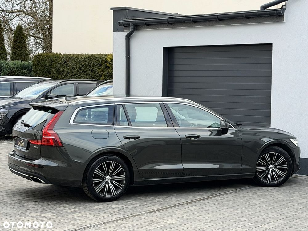 Volvo V60 D4 Inscription - 28