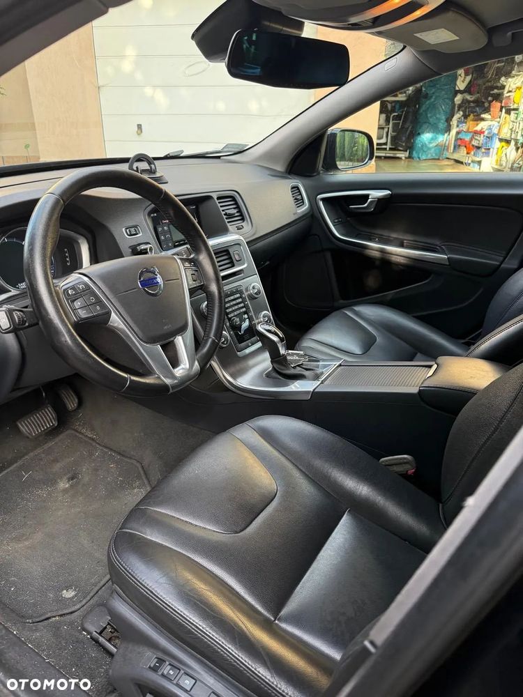 Volvo V60 Cross Country D4 AWD Kinetic - 15