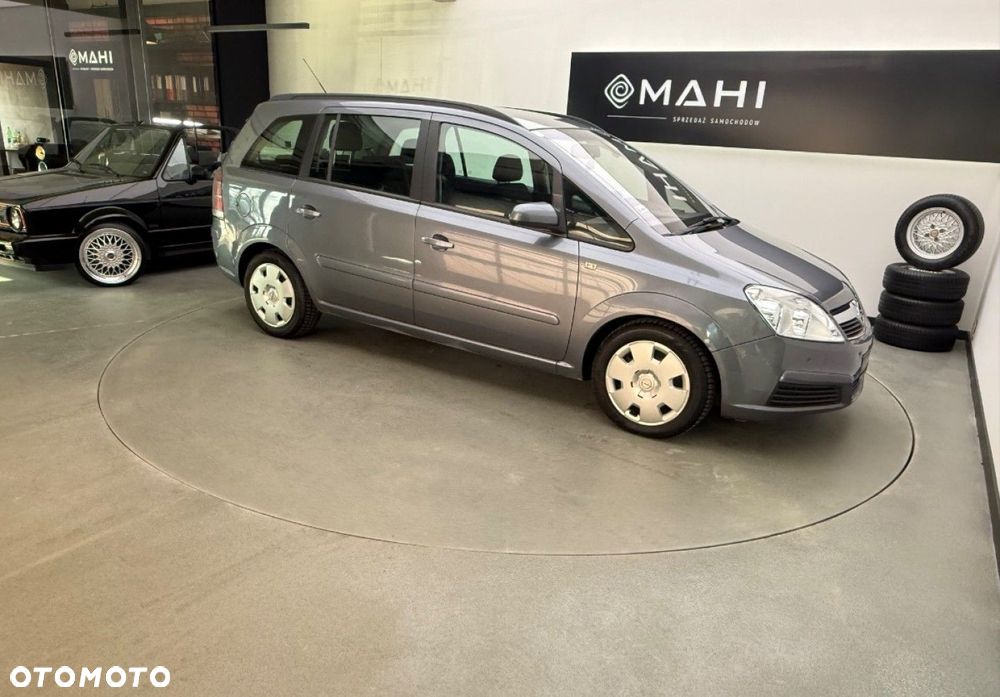 Opel Zafira - 14