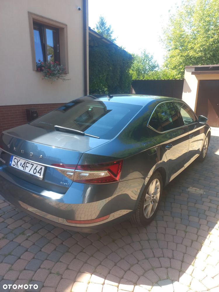 Skoda Superb 2.0 TDI SCR 4x4 Style DSG - 5