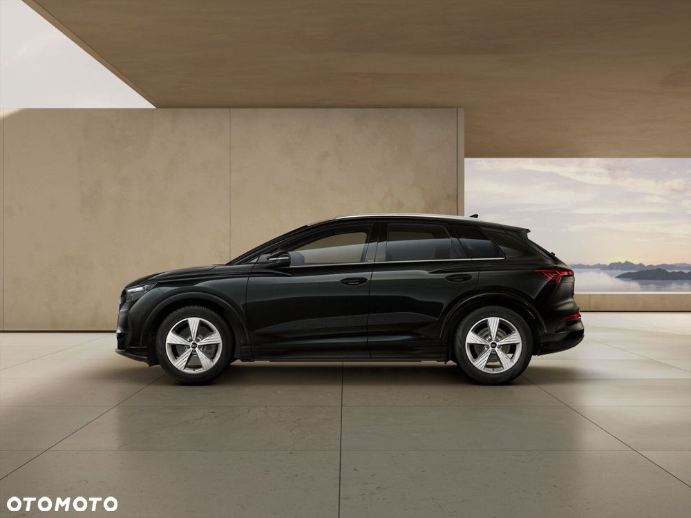 Audi Q4 e-tron - 4