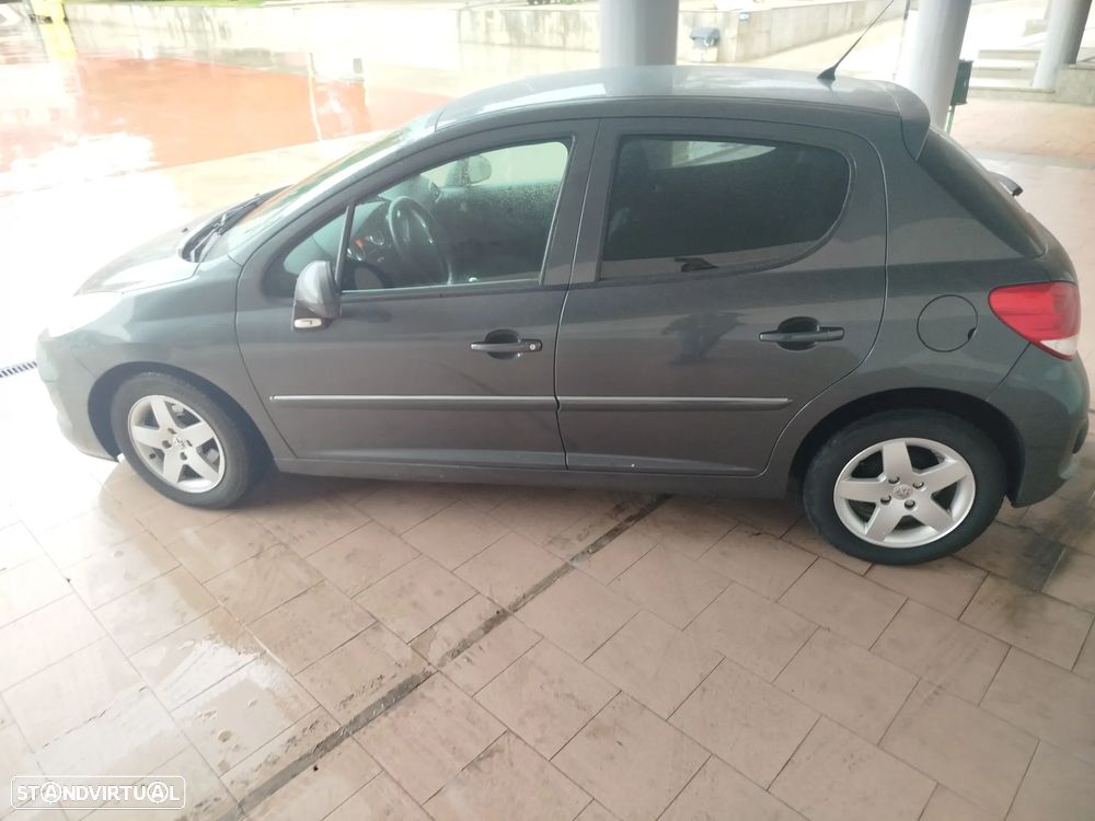 Peugeot 207 1.4 16V Open - 4