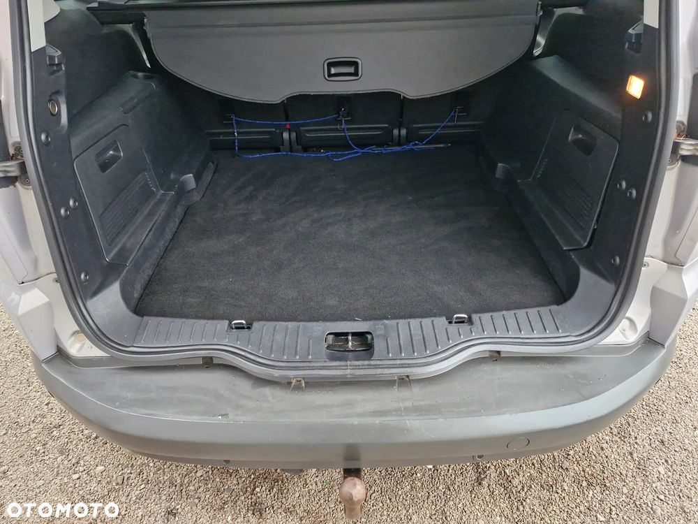 Ford S-Max 2.0 TDCi DPF Titanium MPS6 - 29