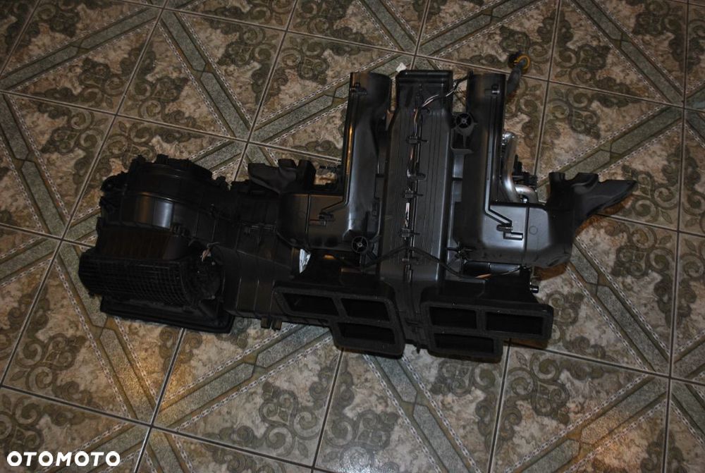 Nagrzewnica Mercedes GLA X156 - 1