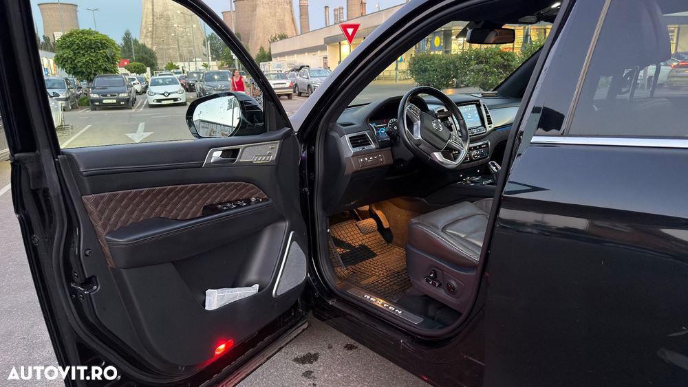SsangYong REXTON - 11