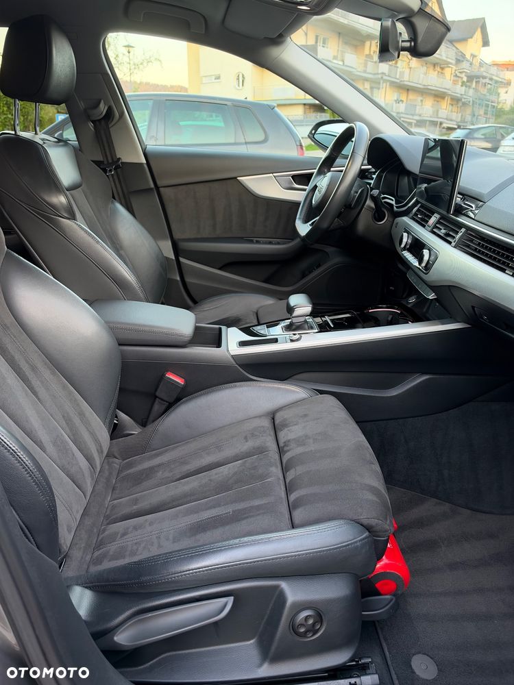 Audi A4 Avant 35 TFSI mHEV Advanced S tronic - 12