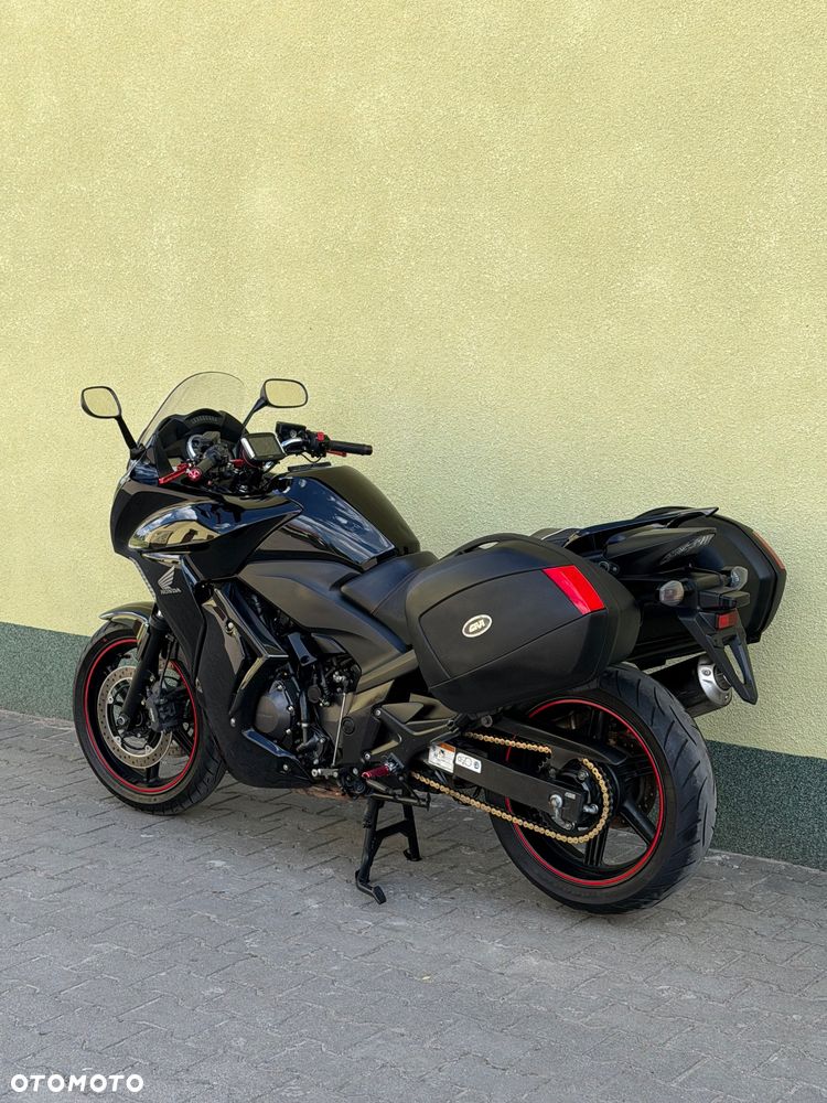 Honda CBF - 18