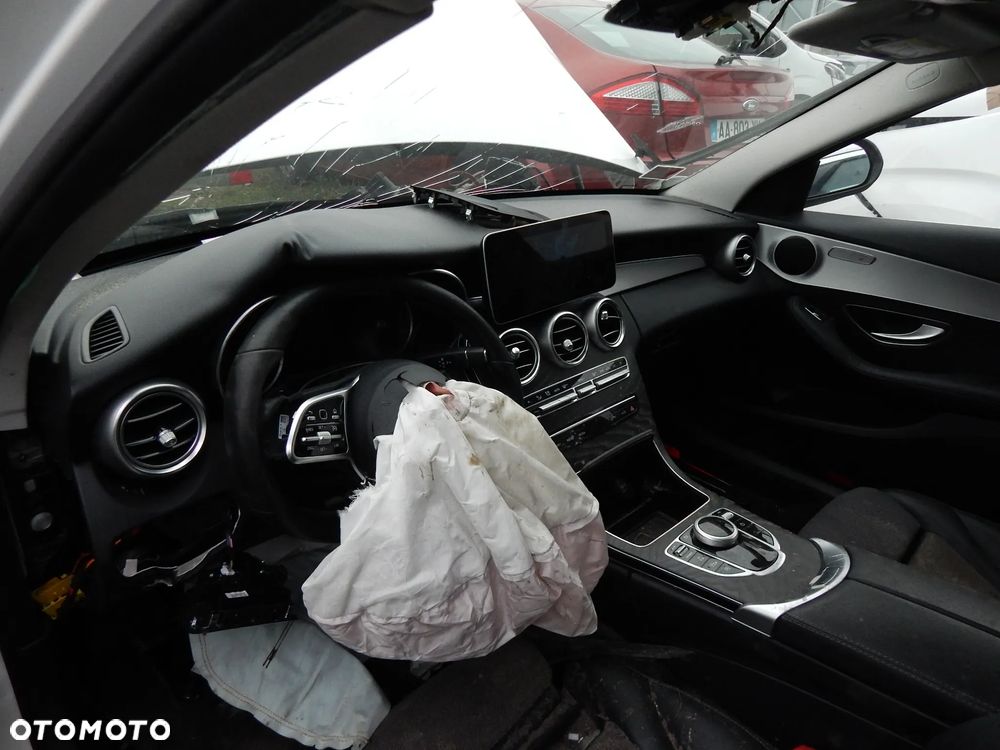 Mercedes-Benz Klasa C 180 d 9G-TRONIC Avantgarde - 13