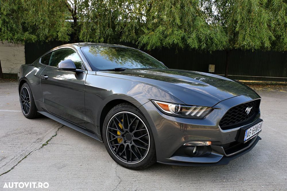 Ford Mustang 2.3 EcoBoost Aut. - 14