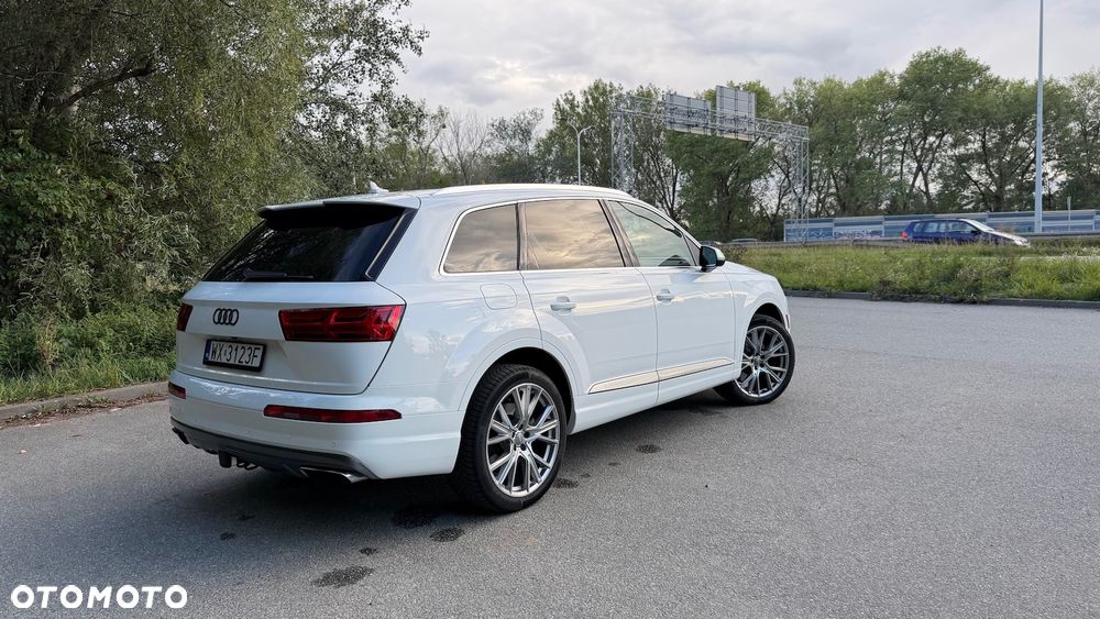 Audi Q7 - 4