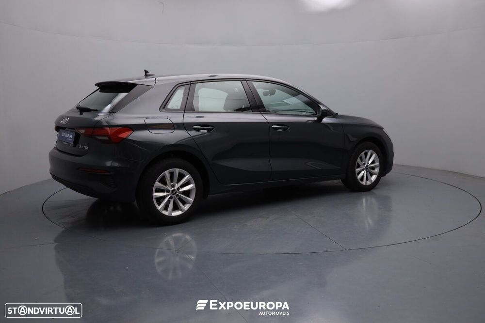 Audi A3 Sportback 30 TDI Advanced - 5