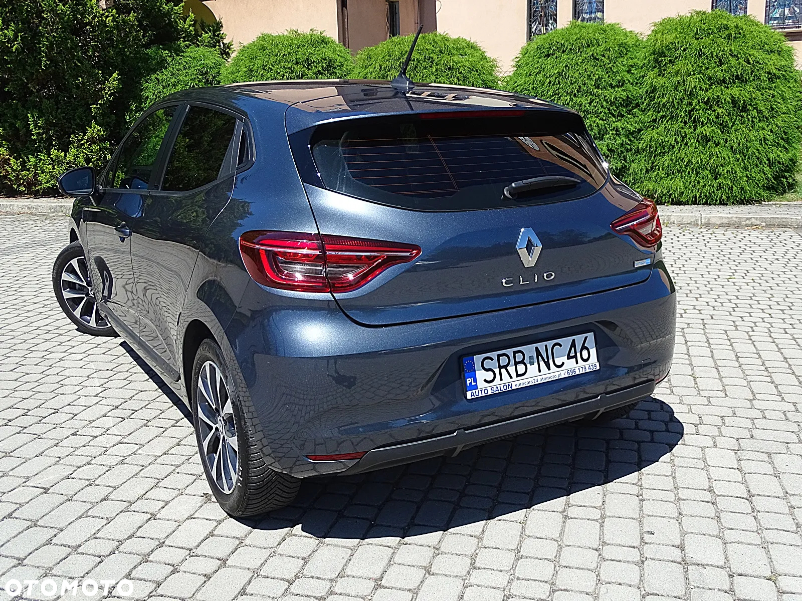 Renault Clio 1.6 E-TECH Techno - 27