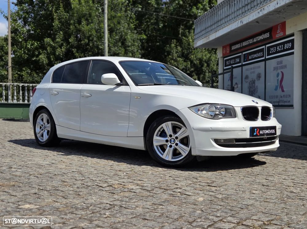 BMW 118 iA - 1
