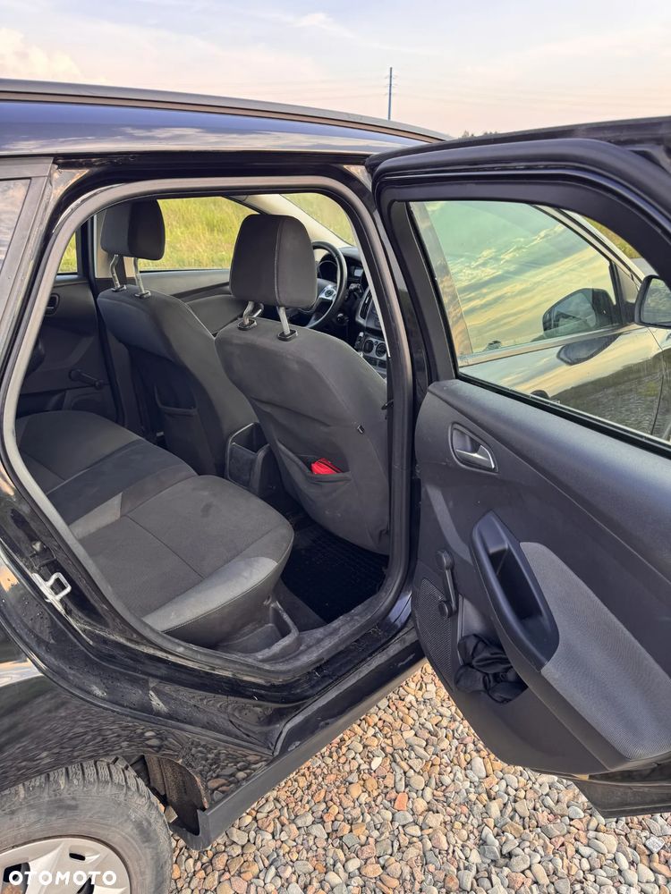 Ford Focus 1.6 TDCi Trend - 12