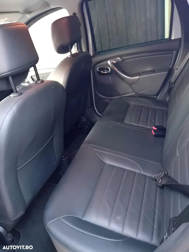 Dacia Duster 1.5 dCi 4x2 Laureate - 14