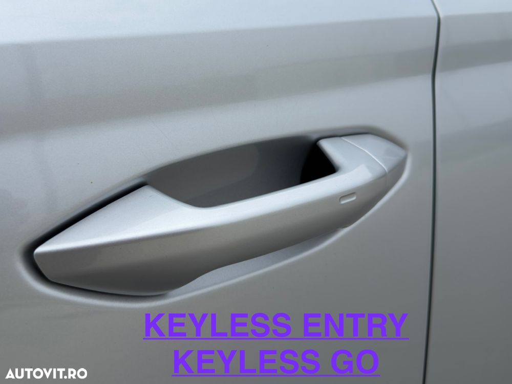 Skoda Octavia 2.0 TDI DSG Clever - 10