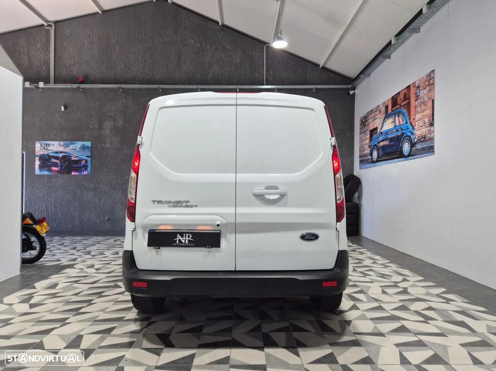 Ford Transit Connect Outro - 3